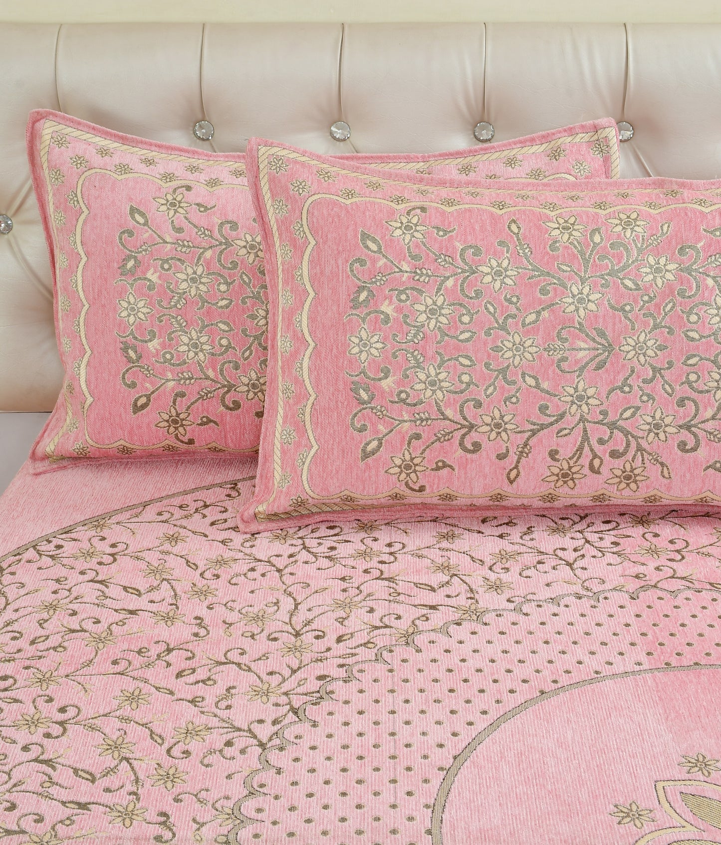 Jayvaam Luxury Velvet Bedsheet – King Size Luxury Bed Sheet – Ultra Soft, Cozy & Warm Bedding for Bedroom – Hypoallergenic & Elegant Velvet Texture (Crystal 01 Pink 100X100, Velvet Bedsheet)