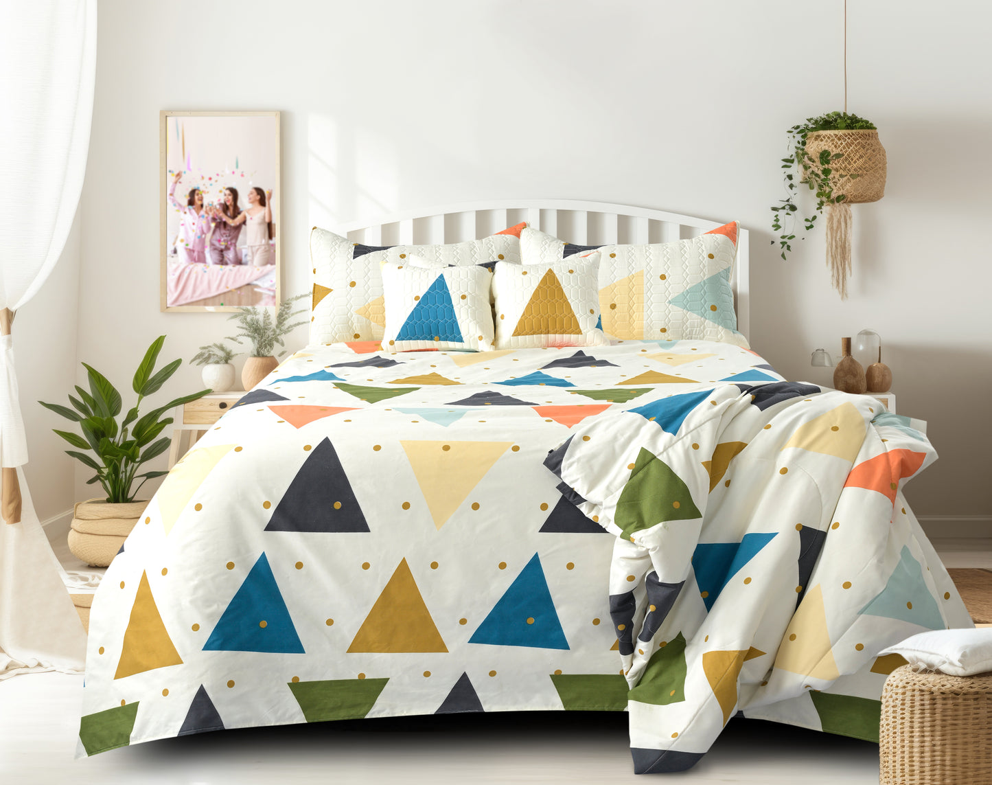 jayvaam Super Premium Designer 6-Piece Comforter Set - Double Bed Size (90”x100”) - Heavy Cotton Blend with Reversible Comforter, Bedsheet, Pillow Covers & Cushion Covers (White, 6 Pc Comforter Set)